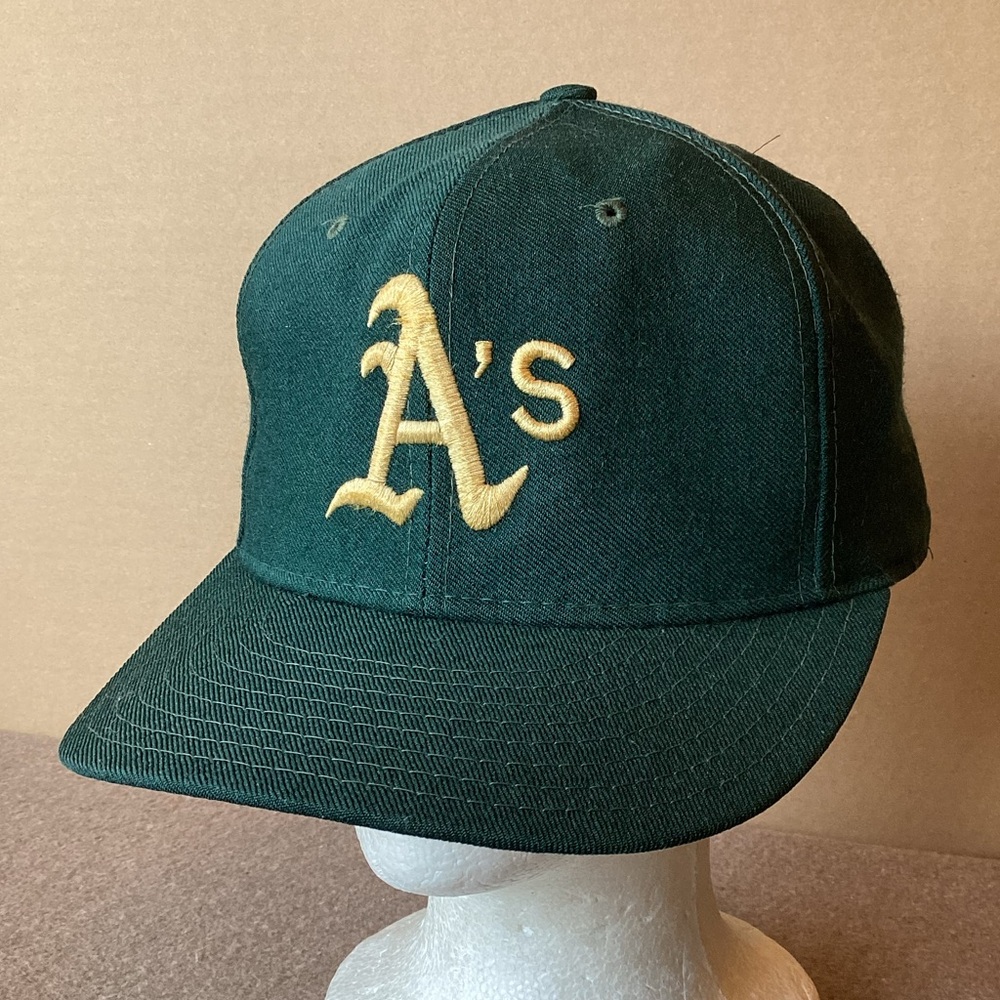 Vintage New Era 5950 Oakland Athletics hat size 7 3/8 100% wool made in USA